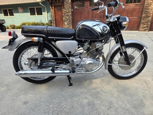 1965-honda-cp77-superhawk-japanese-model-3k-miles-big-2